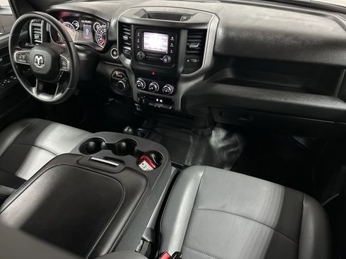 Used 2024 RAM 2500 Tradesman w/ Chrome Appearance Group image 12
