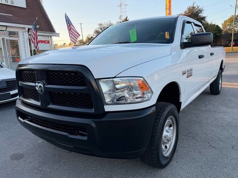 Used 2016 RAM 2500 Tradesman image 34
