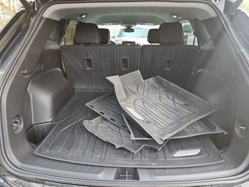 Used 2024 Chevrolet Blazer LT w/ Convenience Package image 17