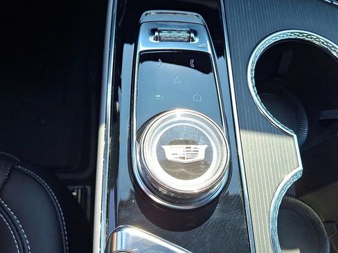 Used 2025 Cadillac Lyriq Sport w/ LPO, Floor Liner Package AWD/4WD image 22