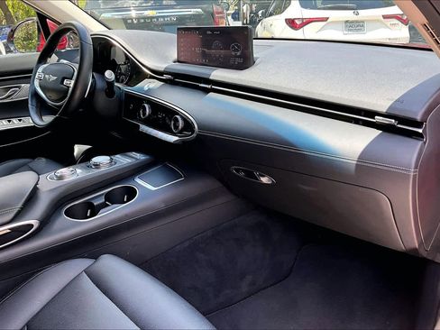 Used 2025 Genesis GV70 2.5T image 19