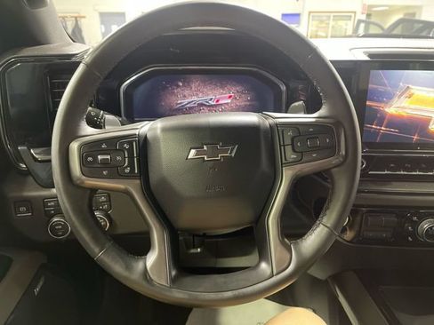 Used 2024 Chevrolet Silverado 1500 ZR2 AWD/4WD image 15