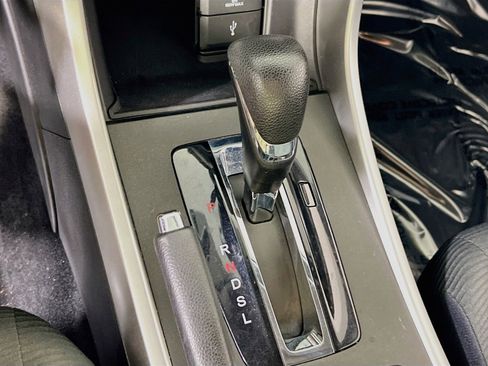 Used 2015 Honda Accord LX image 16