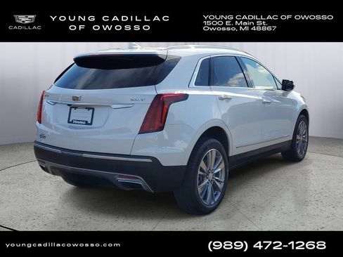 Used 2024 Cadillac XT5 Premium Luxury AWD/4WD image 3