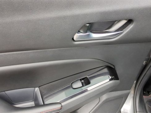 Used 2023 Nissan Altima 2.5 SR w/ SR Premium Package image 15