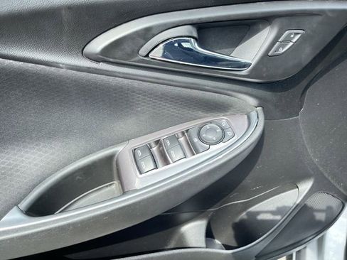 Used 2018 Chevrolet Malibu LT w/ Redline Edition image 24