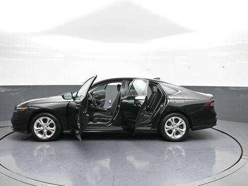 Used 2024 Honda Accord LX image 42