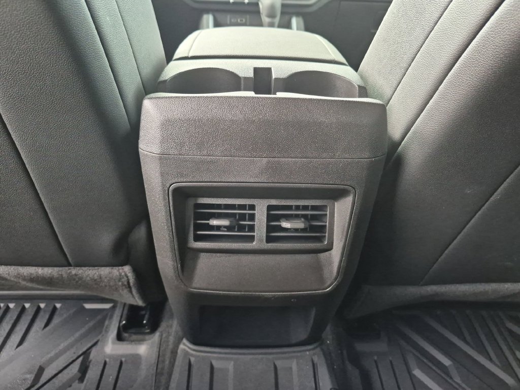 Used 2026 Chevrolet Colorado Trail Boss AWD/4WD image 38