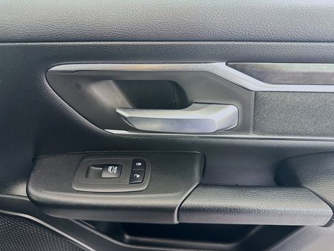 Used 2019 RAM 1500 Big Horn image 31