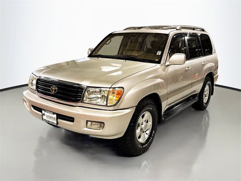 Used 1999 Toyota Land Cruiser image 1