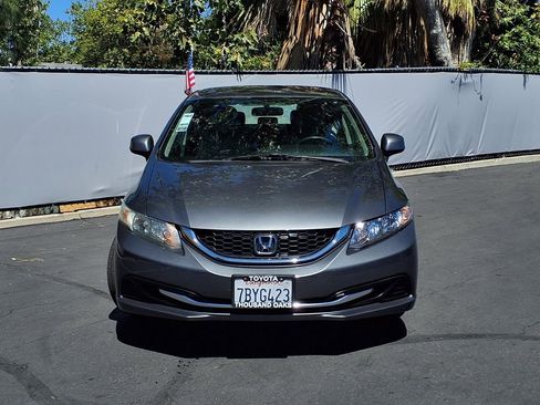 Used 2013 Honda Civic LX image 2