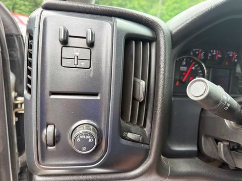 Used 2019 GMC Sierra 2500 4x4 Double Cab w/ Sierra Convenience Package image 17