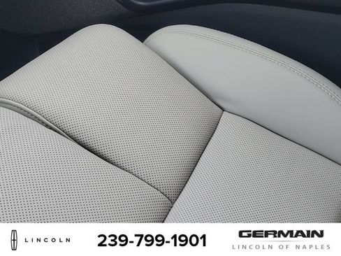 New 2026 Lincoln Navigator L Reserve AWD/4WD image 28
