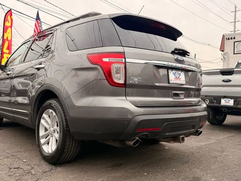 Used 2012 Ford Explorer XLT image 8