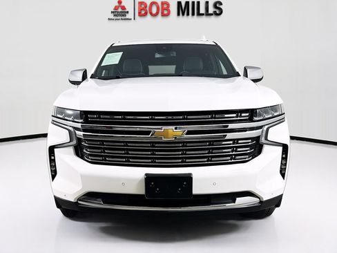 Used 2023 Chevrolet Tahoe Premier AWD/4WD image 2