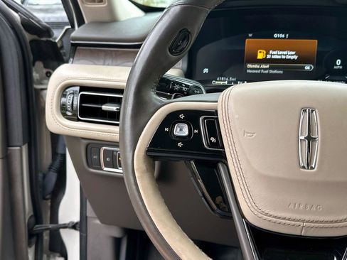 Used 2020 Lincoln Aviator Reserve w/ Equipment Group 202A image 28