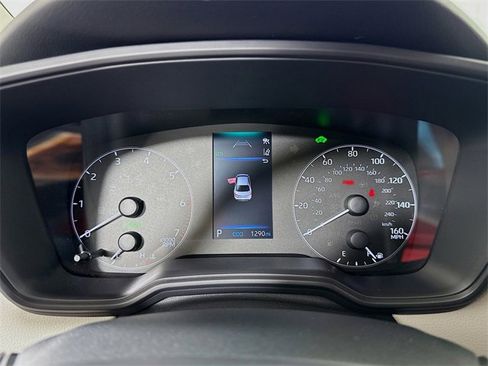 Certified 2025 Toyota Corolla LE image 17