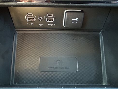 Used 2023 Jeep Grand Cherokee L Laredo w/ Luxury Tech Group I image 29