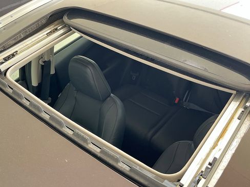 Used 2020 Honda HR-V EX-L image 21