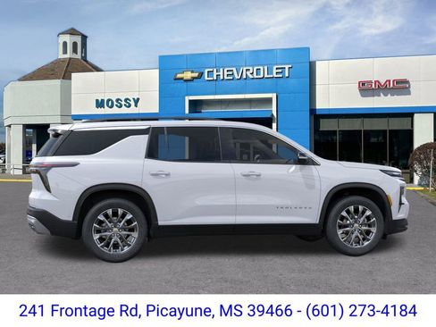 New 2026 Chevrolet Traverse LT w/ Sun and Wheel Package image 6