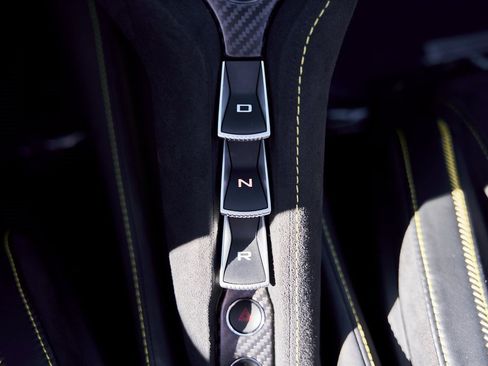 Used 2022 McLaren 720S Spider image 69