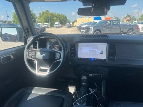 Used 2025 Ford Bronco Badlands AWD/4WD image 40