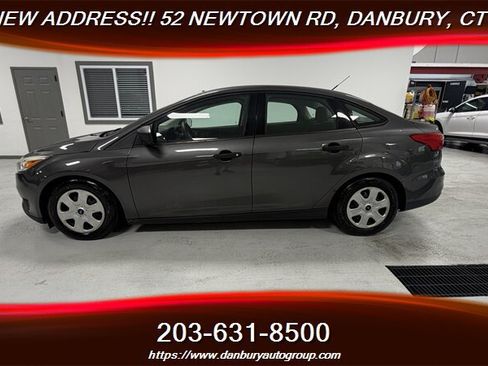 Used 2015 Ford Focus S FWD image 2