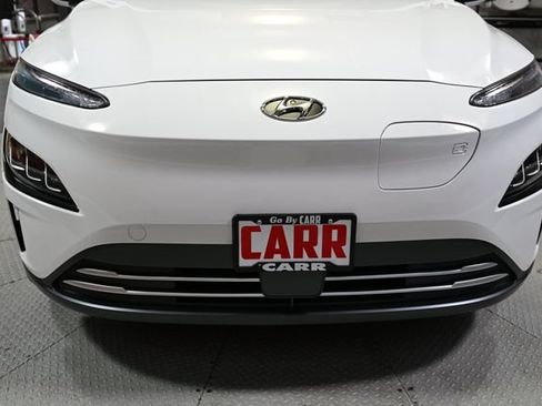 Used 2023 Hyundai Kona Limited w/ Cargo Package FWD image 18