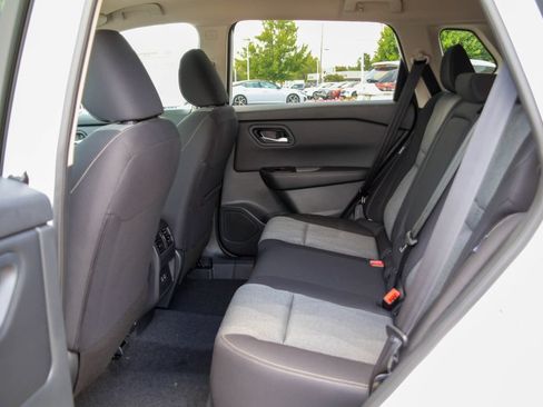 New 2026 Nissan Rogue SV FWD image 8