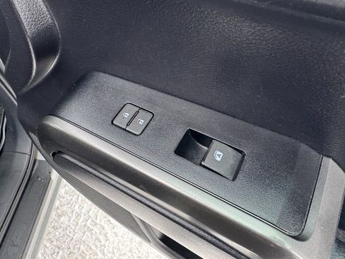 Used 2021 Toyota Tacoma TRD Sport image 39