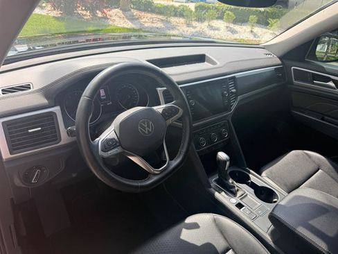 Used 2021 Volkswagen Atlas SE FWD image 10
