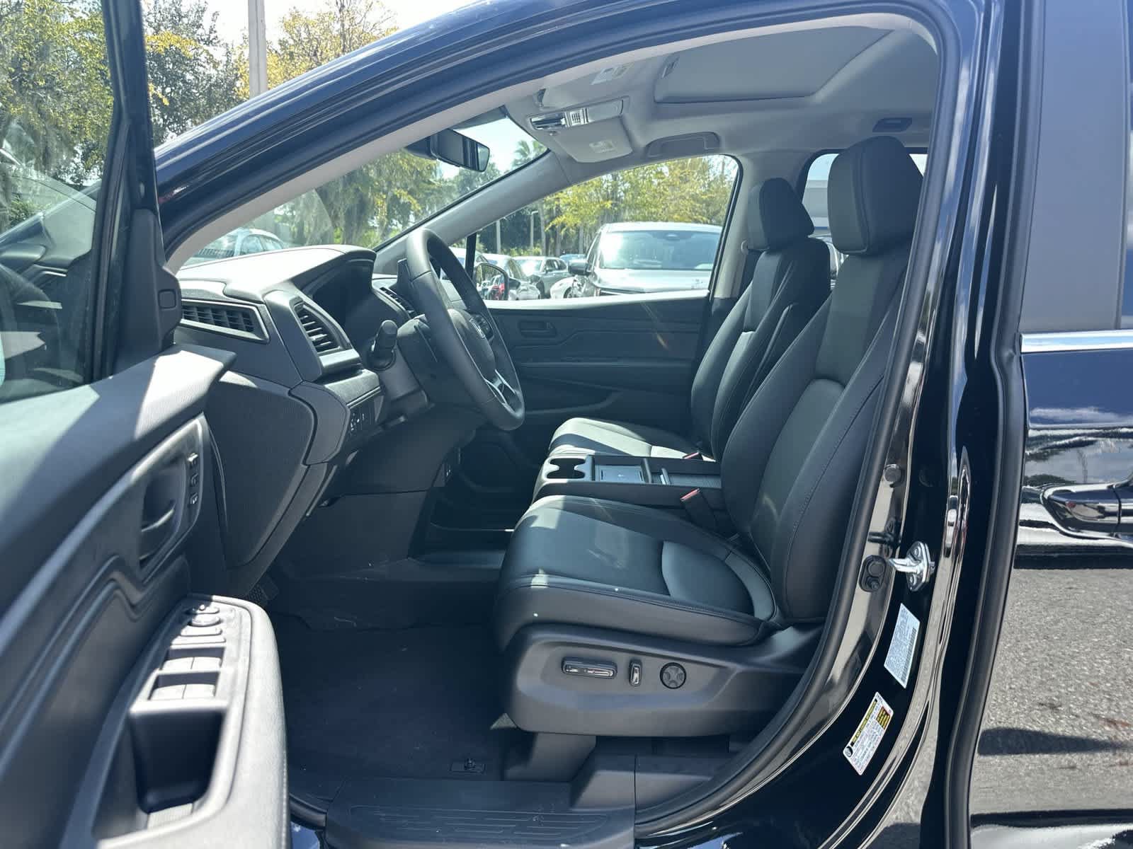 New 2027 Honda Odyssey EX-L image 2