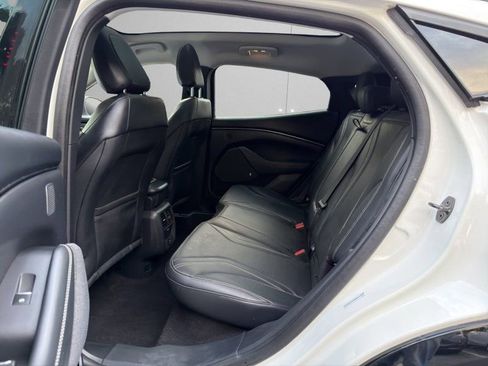 Used 2021 Ford Mustang Mach-E Premium image 10