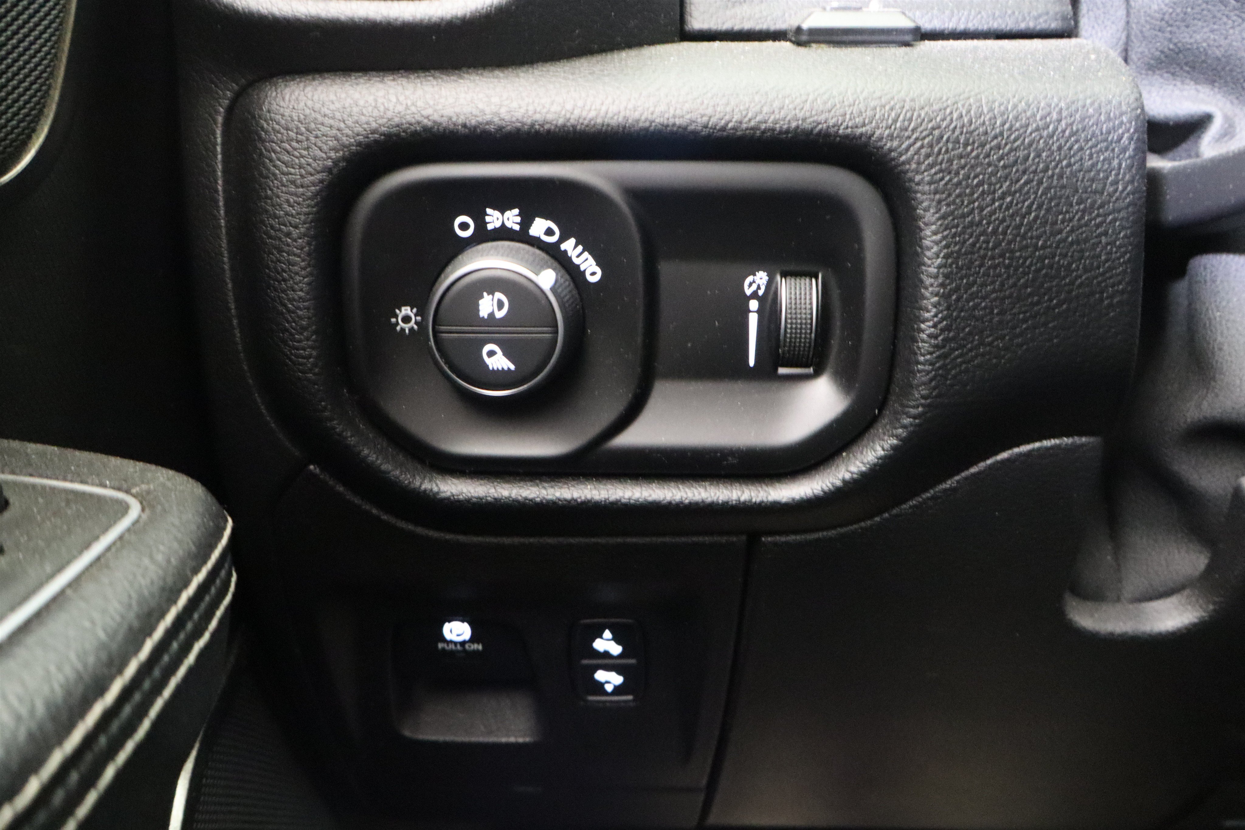 Used 2021 RAM 1500 Rebel w/ Rebel Level 2 Equipment Group AWD/4WD image 33