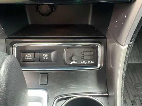 Used 2022 Subaru Ascent Premium w/ Convenience Package AWD/4WD image 52