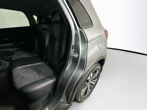 Used 2022 Mitsubishi Outlander Sport SE FWD image 26
