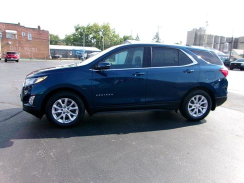 Used 2019 Chevrolet Equinox LT FWD image 1