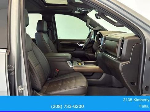Used 2024 Chevrolet Silverado 3500 High Country w/ High Country Premium Package image 41