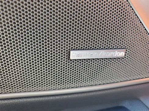 Used 2025 BMW M3 Competition image 28