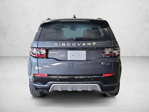 Used 2025 Land Rover Discovery Sport S image 7