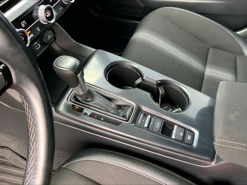 Used 2022 Honda Civic Sport image 16