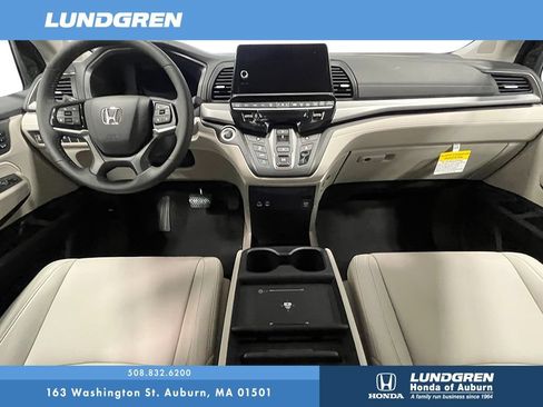New 2026 Honda Odyssey EX-L image 3