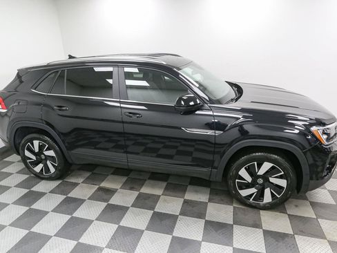 New 2026 Volkswagen Atlas Cross Sport SE AWD/4WD image 5