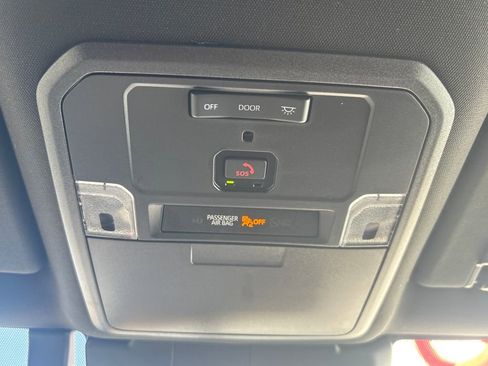 Used 2024 Toyota Tacoma TRD Off-Road image 16