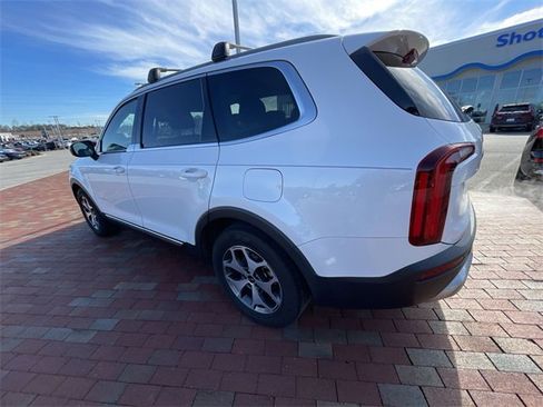 Used 2020 Kia Telluride EX image 29