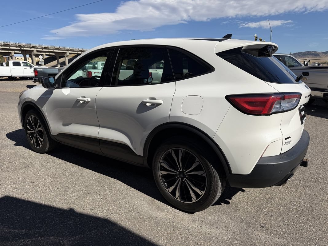 Used 2022 Ford Escape SEL w/ Technology Package AWD/4WD image 6