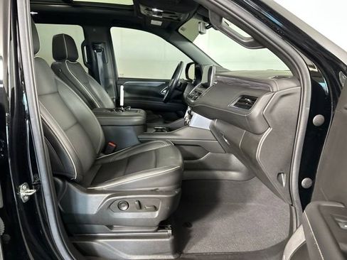 Used 2022 GMC Yukon SLT image 28