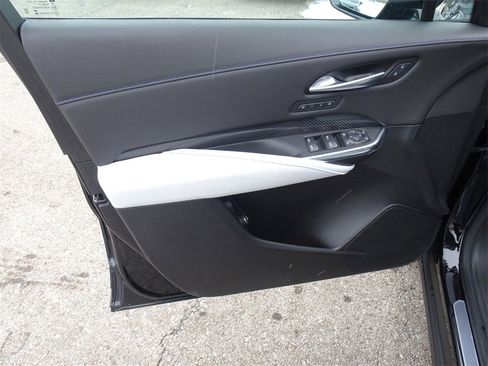 Certified 2024 Cadillac XT4 Sport image 13