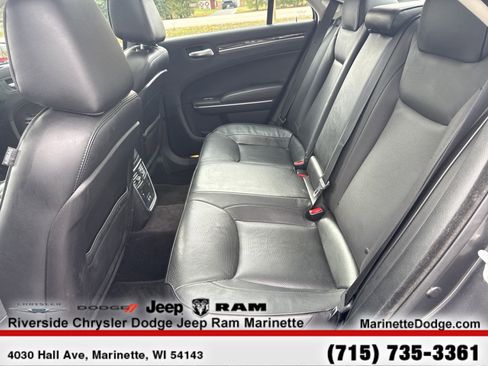 Used 2018 Chrysler 300 Limited w/ Safetytec Plus Group image 26