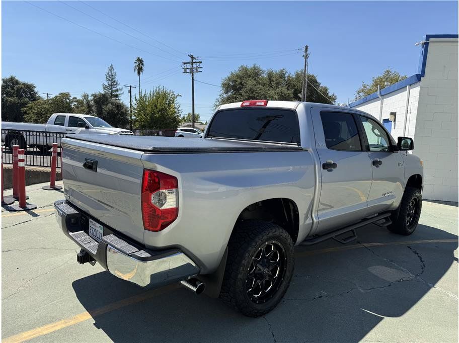 Used 2014 Toyota Tundra SR5 AWD/4WD image 6